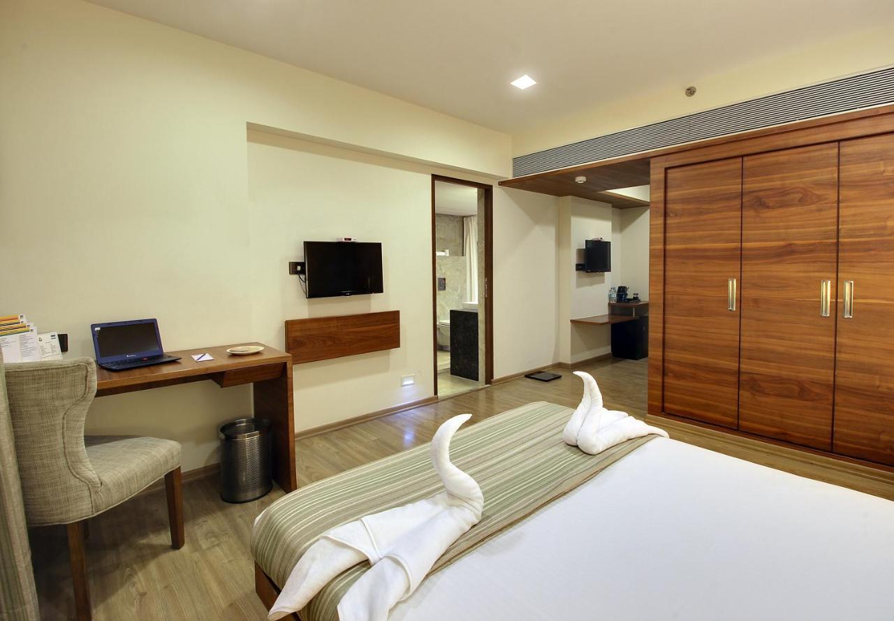 Temple Tree Hotel שירדי מראה חיצוני תמונה